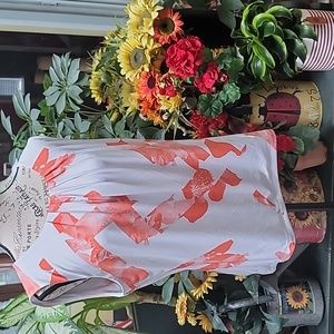 #18 Calvin Klein Elegant Sleeveless Top